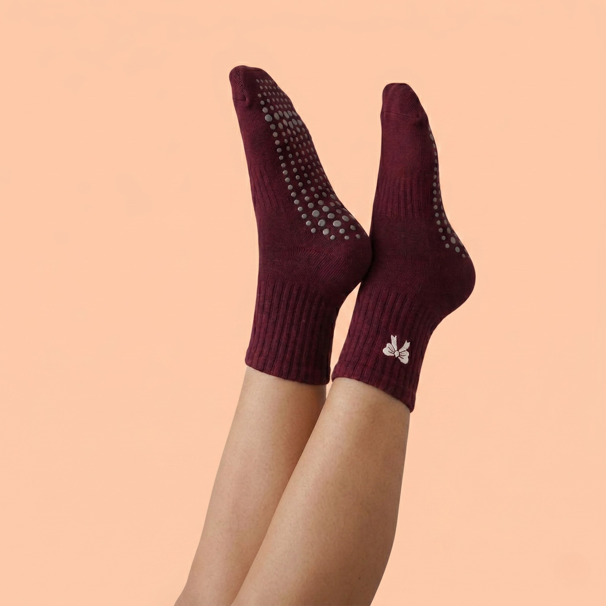 The Petal Edge - Velvet Wine Bow